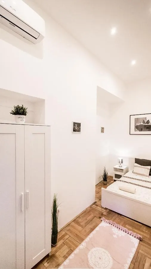 Real Apartments Klauzal II Budapest