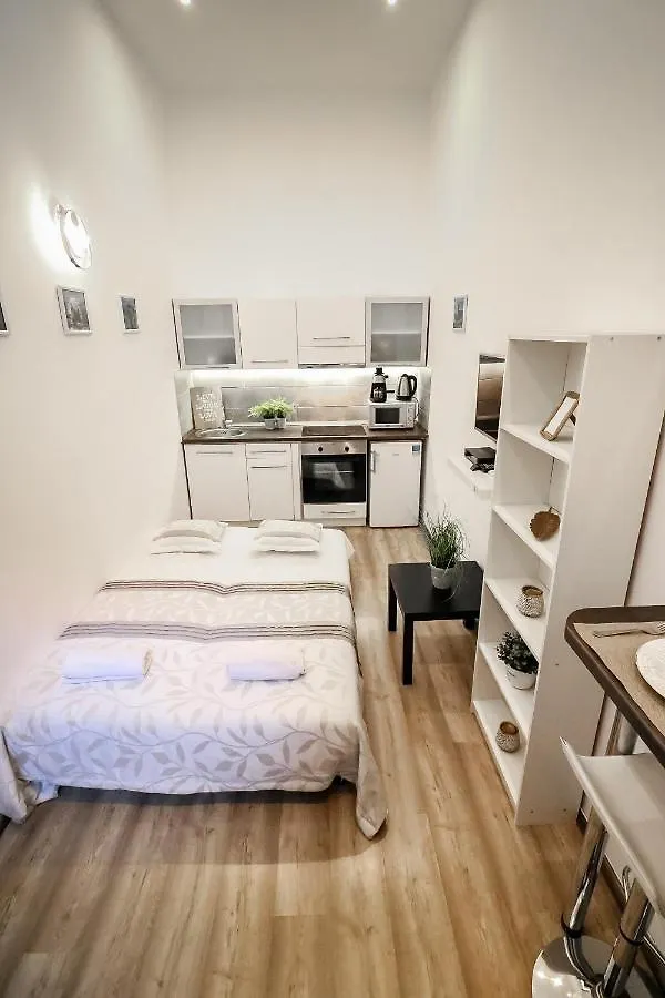 Real Apartments Klauzal II Budapest Hungary